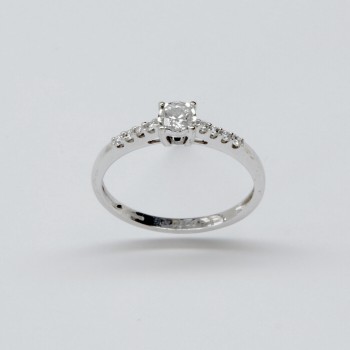 9ct White Gold Diamond Ring